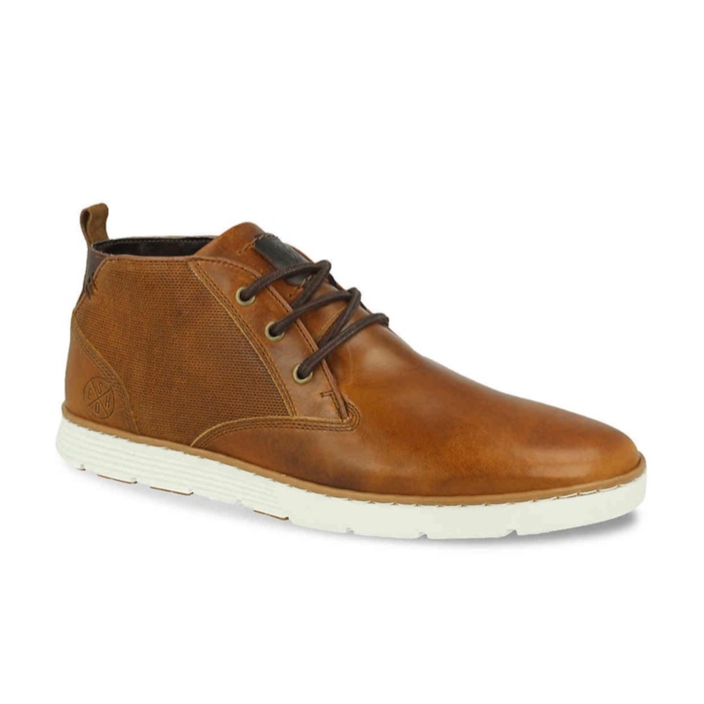 NWOT Bullboxer Tysen Chukka Boot